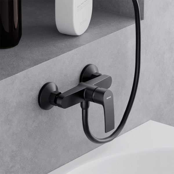 Смеситель для душа Damixa Eclipse 2.0 черный (482000300) Смеситель для душа Damixa Eclipse 2.0 черный (482000300)