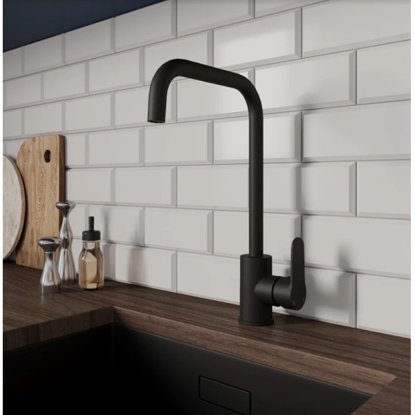 Смеситель для кухни Milardo Poli черный (POLBLL0M05)