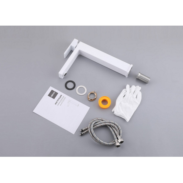 Смеситель для раковины Abber Daheim белый матовый (AF8211W) Смеситель для раковины Abber Daheim белый матовый (AF8211W)