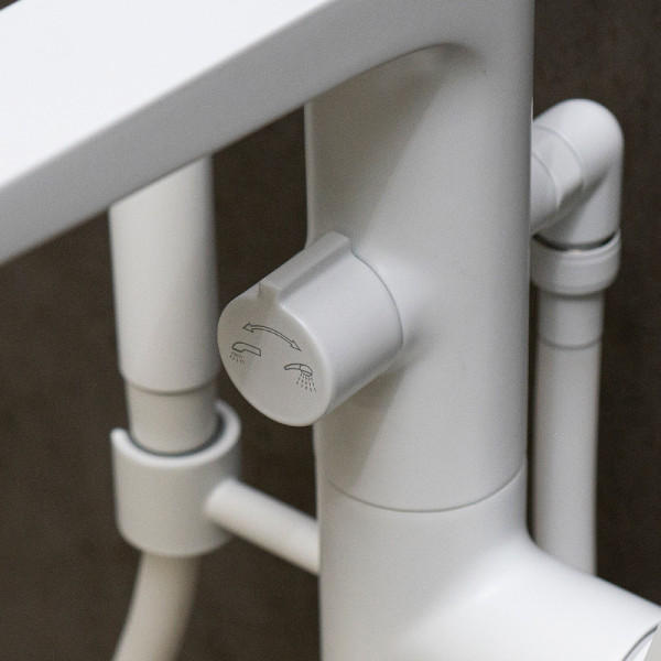 Смеситель напольный Lemark Bronx белый (LM3744MW)