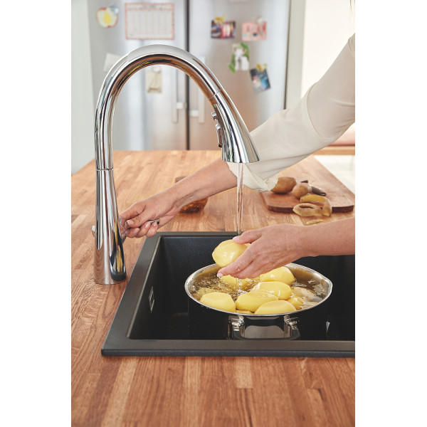 Смеситель для кухни Grohe Zedra с выдвижным изливом хром (32294002) Смеситель для кухни Grohe Zedra с выдвижным изливом хром (32294002)