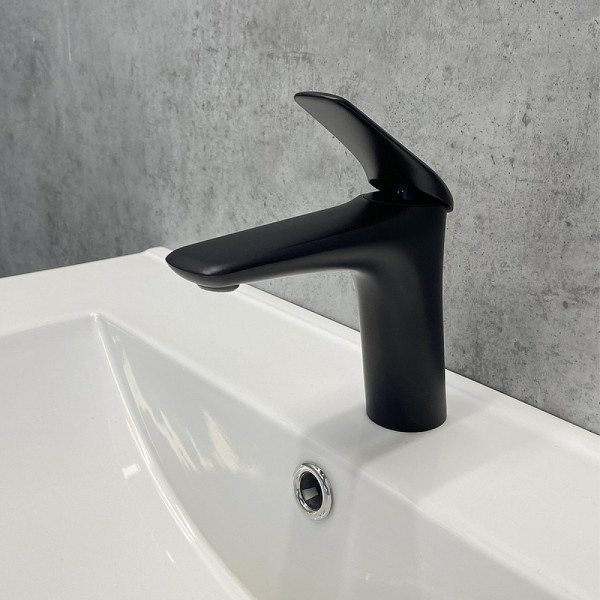 Смеситель для раковины Comforty черный (FC074A-CMT) Смеситель для раковины Comforty черный (FC074A-CMT)