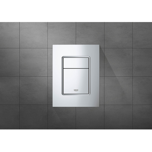 Клавиша смывная Grohe Skate Cosmopolitan для унитаза размер S хром (37535000) Клавиша смывная Grohe Skate Cosmopolitan для унитаза размер S хром (37535000)