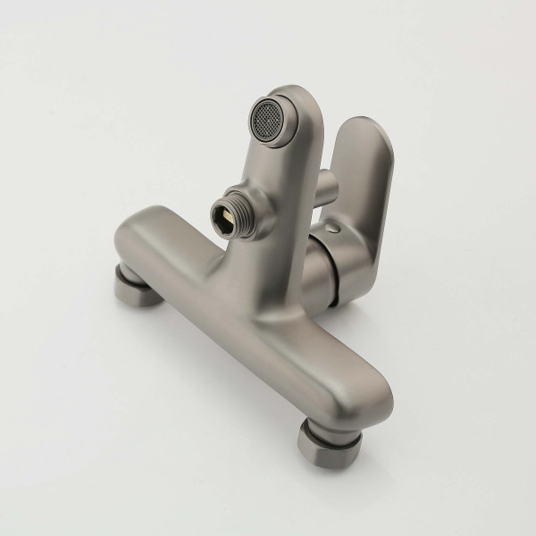 Смеситель для ваны и душа Aquatek Ника оружейная сталь (AQ1840BGM) Смеситель для ваны и душа Aquatek Ника оружейная сталь (AQ1840BGM)