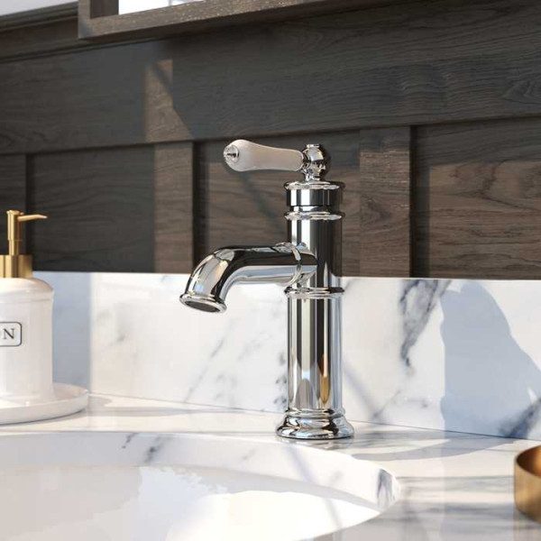 Смеситель для раковины Iddis Oxford (OXFSB00i01) Смеситель для раковины Iddis Oxford (OXFSB00i01)