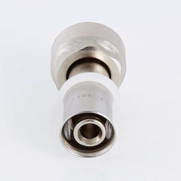 Соединение прямое 16*3/4"(18) евроконус с накидной гайкой Valtec (пресс, никель) (VTc.712.NE.1605)