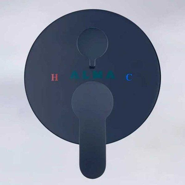 Душевая система ALMAes Ruver черная матовая (TVZ-8830) Душевая система ALMAes Ruver черная матовая (TVZ-8830)