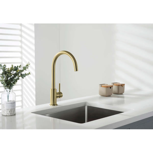 Смеситель для кухни Aquatek Европа шлифованное золото (AQ1382BG) Смеситель для кухни Aquatek Европа шлифованное золото (AQ1382BG)