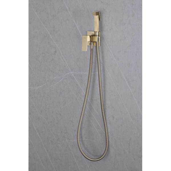 Смеситель с гигиеническим душем Abber Daheim золото матовое (AF8226G) Смеситель с гигиеническим душем Abber Daheim золото матовое (AF8226G)