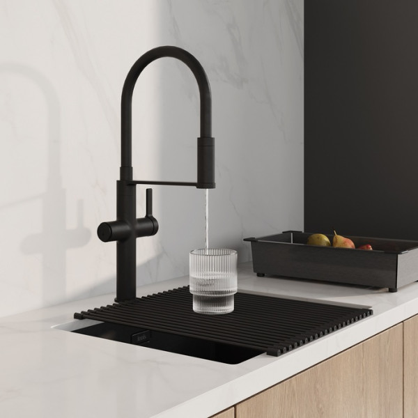 Смеситель для кухни Iddis Ikon С фильтром для питьевой воды черный (IKNBLFFi05)