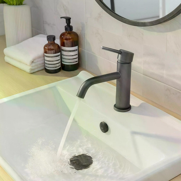 Смеситель для раковины Rea Lungo оружейная сталь (REA-B8985) Смеситель для раковины Rea Lungo оружейная сталь (REA-B8985)