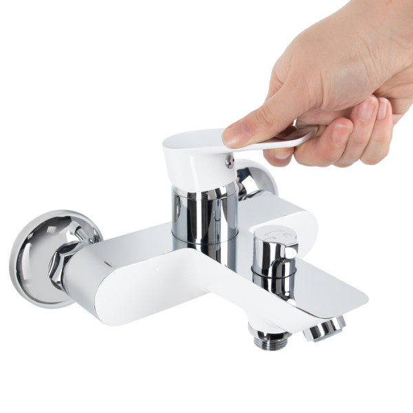 Смеситель для ванны и душа Iddis Cloud (CLOSB02i02WA)