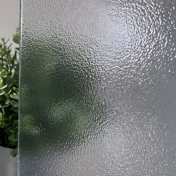 Душевая дверь RGW 150x195 стекло рифленое, профиль черный (06091315-44) Душевая дверь RGW 150x195 стекло рифленое, профиль черный (06091315-44)