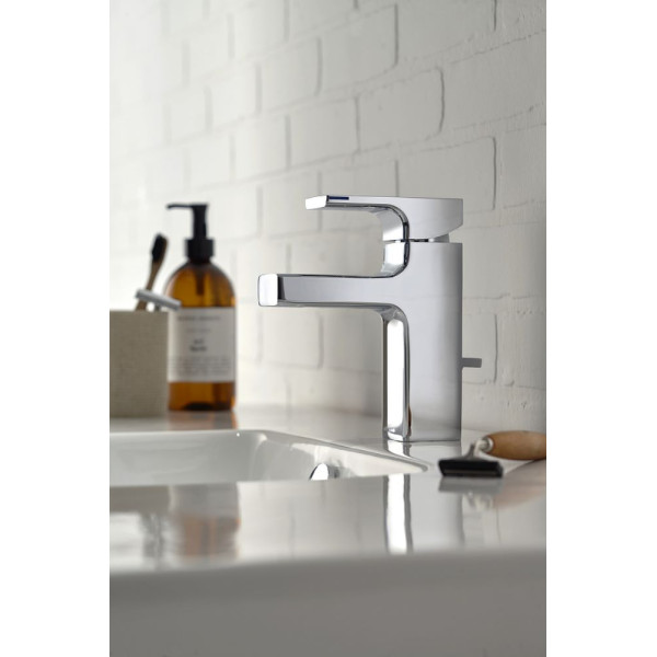 Смеситель для раковины Jacob Delafon Strayt с донным клапаном хром (E37327-CP) Смеситель для раковины Jacob Delafon Strayt с донным клапаном хром (E37327-CP)