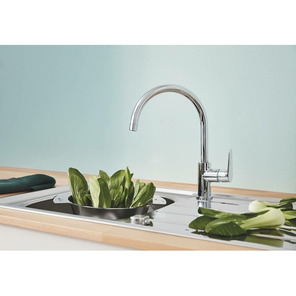 Смеситель для кухни Grohe BauCurve хром (31231001) Смеситель для кухни Grohe BauCurve хром (31231001)