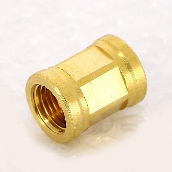 Муфта 1/4" Uni-Fitt (латунь) 602G0000