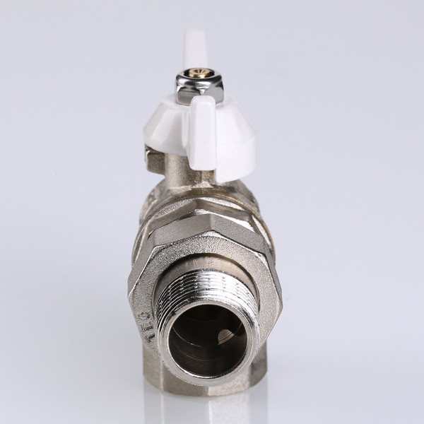 Кран угловой 1/2" шаровый со сгоном Valtec Base (белая бабочка) VT.228.NW.04 Кран угловой 1/2" шаровый со сгоном Valtec Base (белая бабочка) VT.228.NW.04