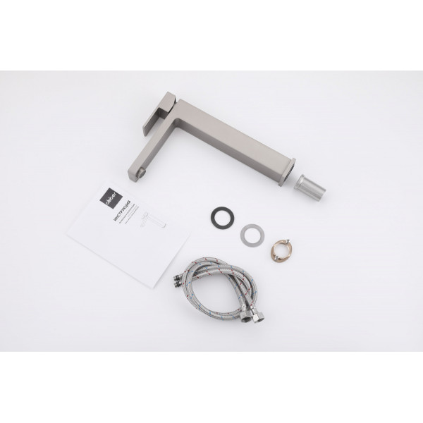 Смеситель для раковины Abber Daheim сатин (AF8211SP) Смеситель для раковины Abber Daheim сатин (AF8211SP)