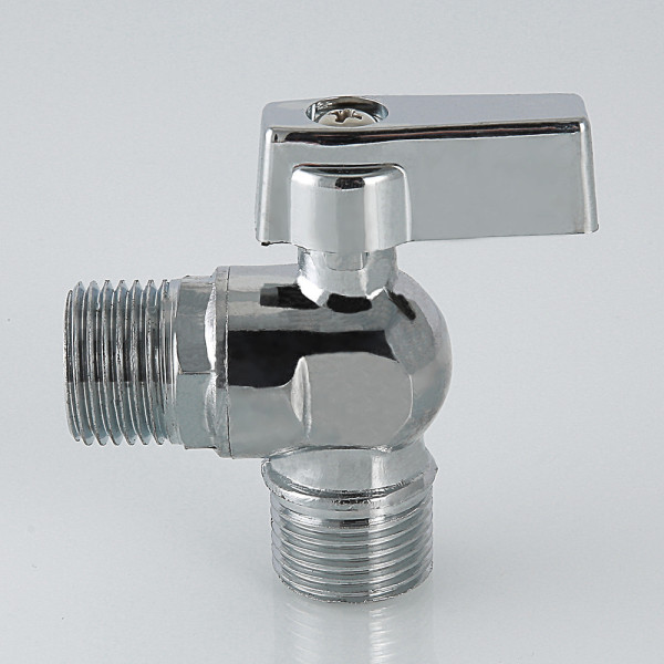 Кран угловой 1/2"х3/4" НН шаровый Valtec (хром) VT.392.N.05 Кран угловой 1/2"х3/4" НН шаровый Valtec (хром) VT.392.N.05