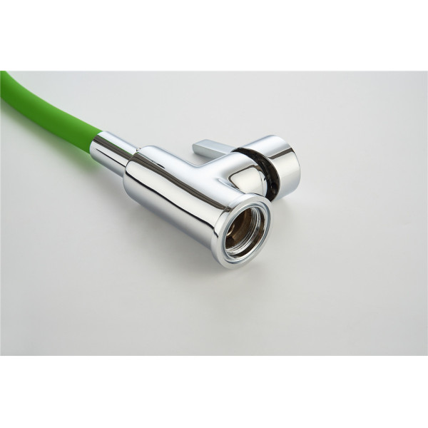 Смеситель для кухни Ledeme с гибким изливом (L4898-5) Смеситель для кухни Ledeme с гибким изливом (L4898-5)