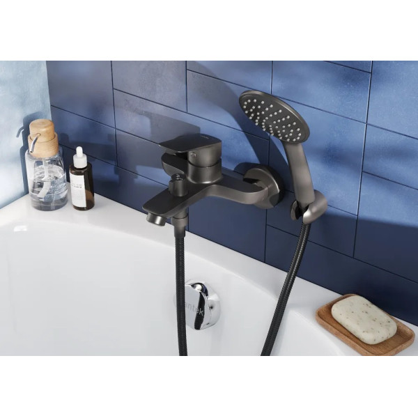 Смеситель для ванны и душа Santek Таос с душевым комплектом черный (WH5A10009N001) Смеситель для ванны и душа Santek Таос с душевым комплектом черный (WH5A10009N001)