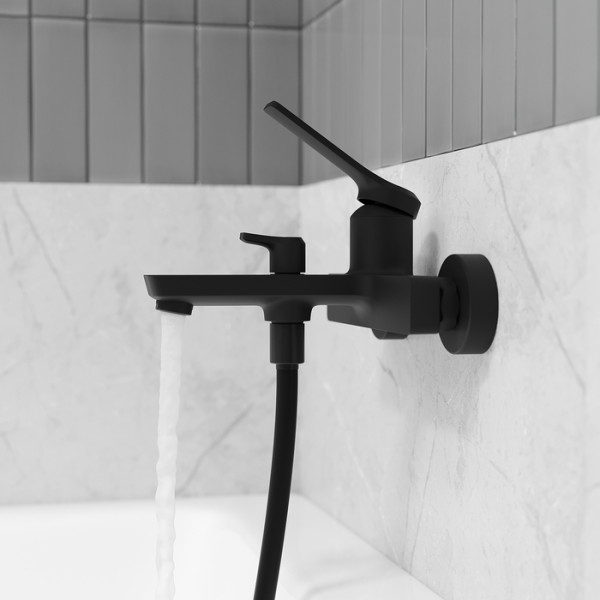 Смеситель для ванны и душа Iddis Parker черный (PARBL02i02WA) Смеситель для ванны и душа Iddis Parker черный (PARBL02i02WA)