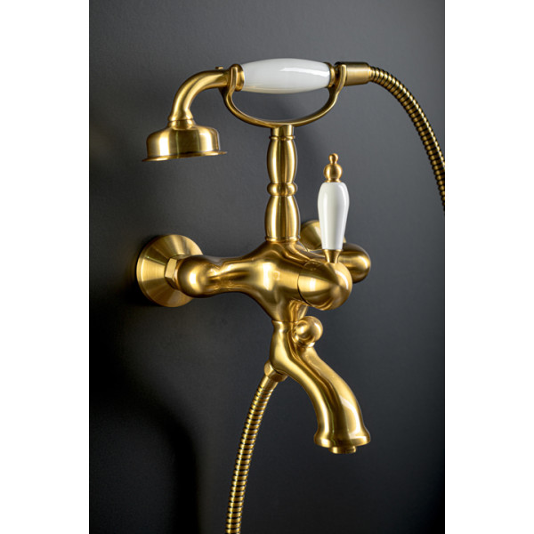 Смеситель для ванны и душа Boheme с душевым гарнитуром белый (283) Смеситель для ванны и душа Boheme с душевым гарнитуром белый (283)