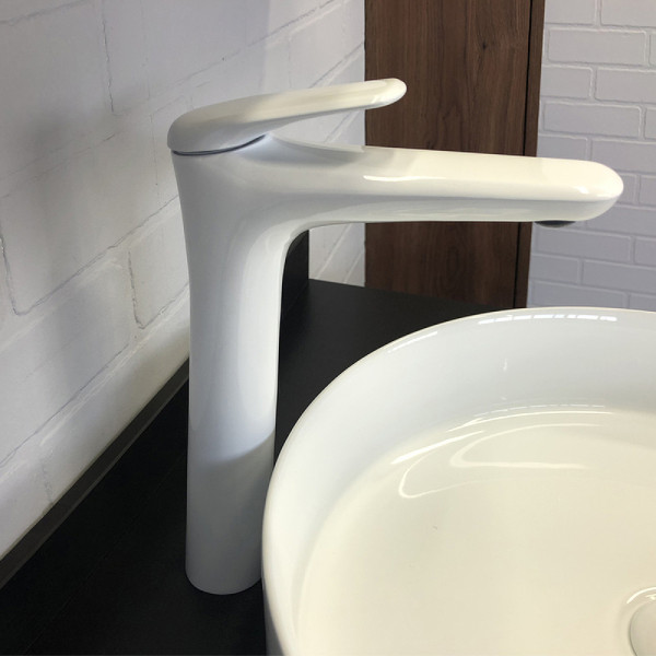 Смеситель для раковины Comforty белый (FC074B-CKBT) Смеситель для раковины Comforty белый (FC074B-CKBT)