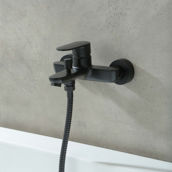 Смеситель для ваны и душа Aquatek Ника черный матовый (AQ1840MB) Смеситель для ваны и душа Aquatek Ника черный матовый (AQ1840MB)