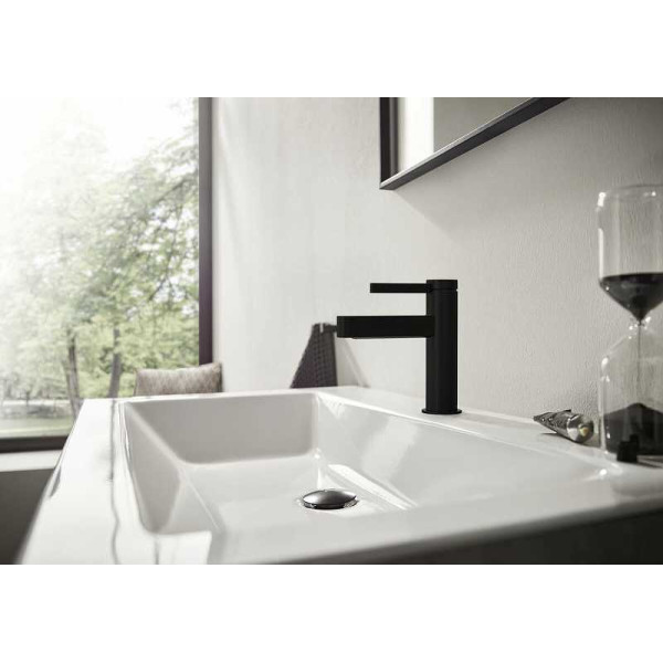 Смеситель для раковины Hansgrohe Finoris черный, с донным клапаном (76020670) Смеситель для раковины Hansgrohe Finoris черный, с донным клапаном (76020670)