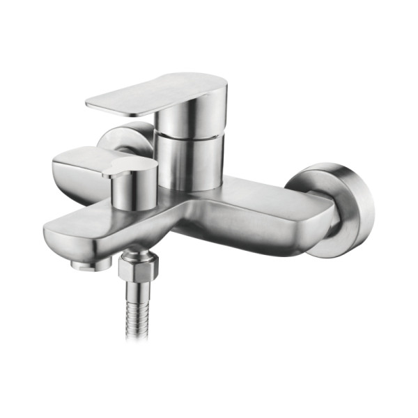 Смеситель для ванны и душа Ledeme с душевым гарнитуром, хром (L73218) Смеситель для ванны и душа Ledeme с душевым гарнитуром, хром (L73218)