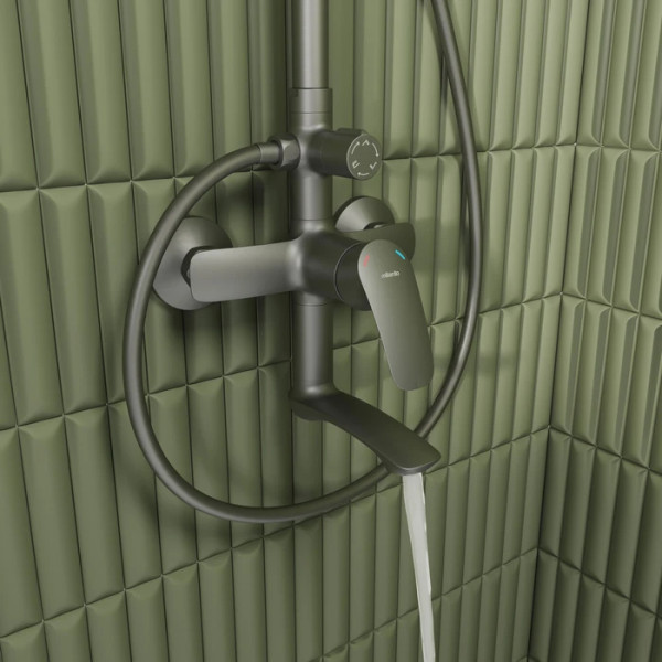 Душевая система Milardo Rora с душевым гарнитуром графит (RORGM4FM06)