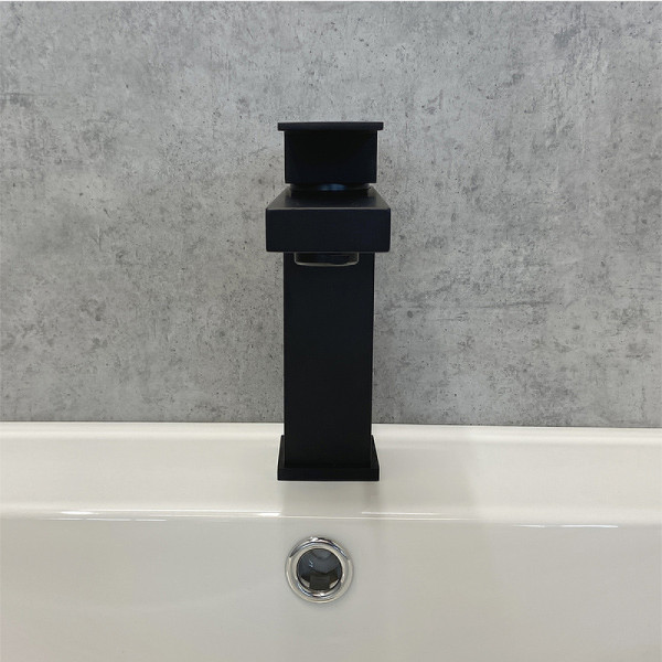 Смеситель для раковины Comforty черный (FC045A-CMT)