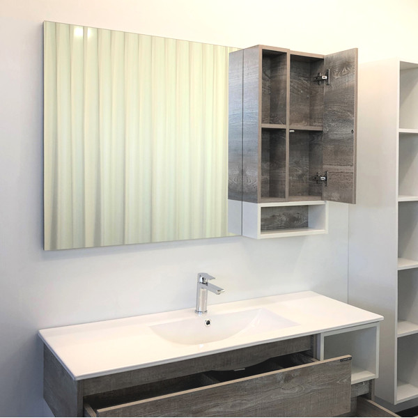 Шкаф зеркальный Comforty Сочи 1180x800x140 белый глянцевый (00-00001354)