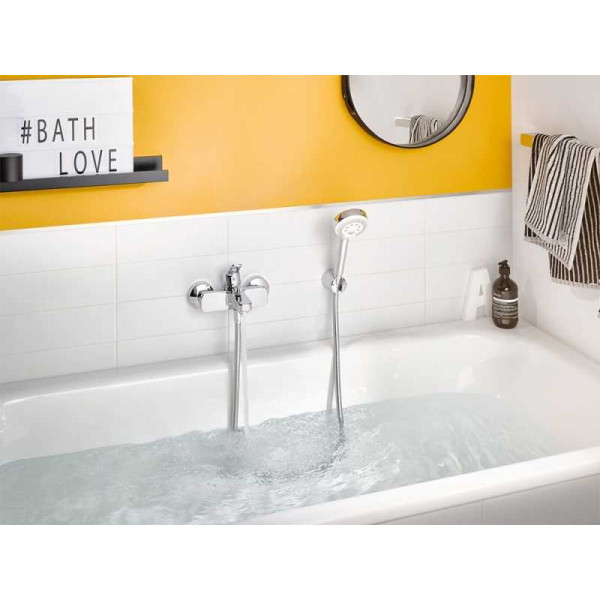 Смеситель для ванны и душа Kludi Pure&Easy (376810565) Смеситель для ванны и душа Kludi Pure&Easy (376810565)