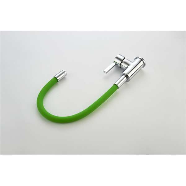 Смеситель для кухни Ledeme с гибким изливом (L4898-5) Смеситель для кухни Ledeme с гибким изливом (L4898-5)