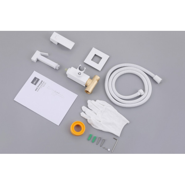 Смеситель с гигиеническим душем Abber Daheim белый матовый (AF8226W) Смеситель с гигиеническим душем Abber Daheim белый матовый (AF8226W)