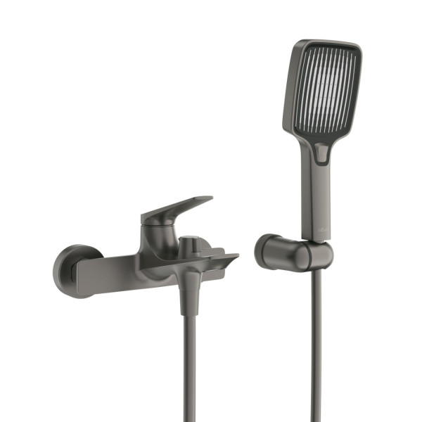 Смеситель для ванны и душа Cezares Liner оружейная сталь (LINER-VD-GM) Смеситель для ванны и душа Cezares Liner оружейная сталь (LINER-VD-GM)