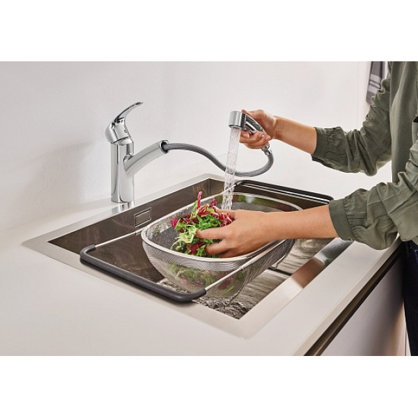 Смеситель для кухни Grohe Eurosmart 2015 (30305000) Смеситель для кухни Grohe Eurosmart 2015 (30305000)