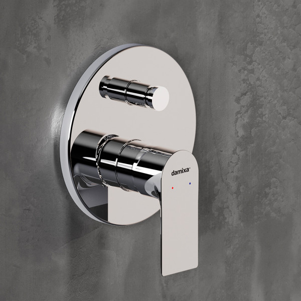 Смеситель для ванной и душа Damixa Apollo хром (477100000) Смеситель для ванной и душа Damixa Apollo хром (477100000)