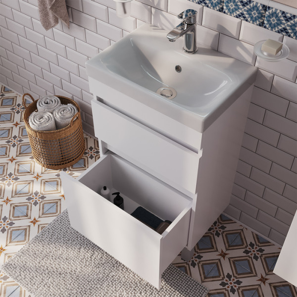 Тумба напольная с ящиками Iddis Zodiac 50x37 белая (ZOD5CBFi95) Тумба напольная с ящиками Iddis Zodiac 50x37 белая (ZOD5CBFi95)