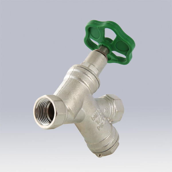 Задвижка вентильная 1/2" с косым фильтром Valtec (зеленая рукоятка) VT.053.N.04