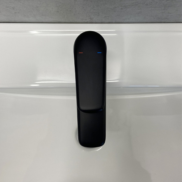 Смеситель для раковины Comforty черный (FC074A-CMT) Смеситель для раковины Comforty черный (FC074A-CMT)