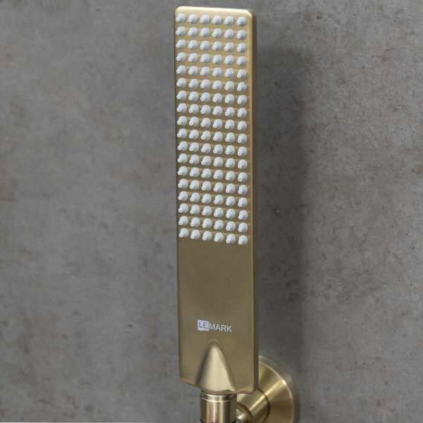 Смеситель для душа Lemark с душевым комплектом брашированное светлое золото (LM7203BG)