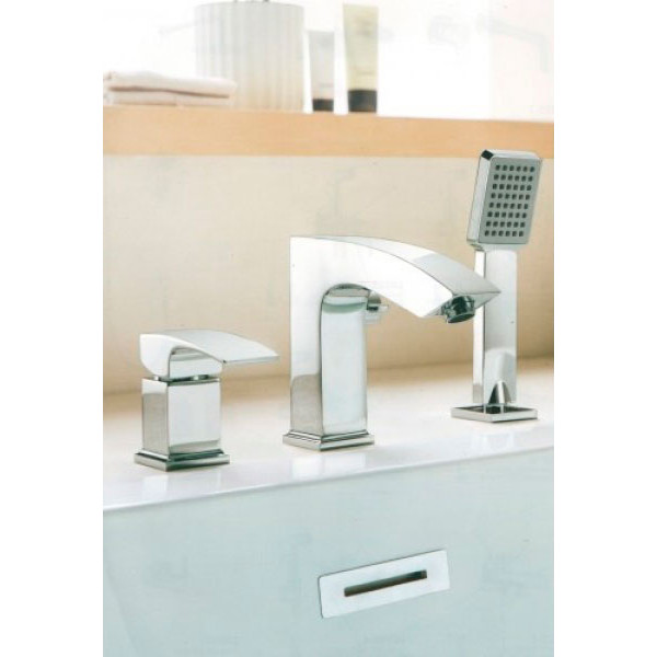 Смеситель на борт ванны Ledeme с душевым гарнитуром (L1198)