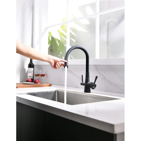 Смеситель для кухни lemark Comfort черный с подключением к фильтру (LM3075BL)