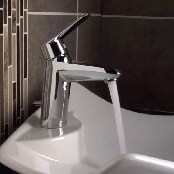 Смеситель для раковины Grohe Eurodisc Cosmopolitan хром (23448002) Смеситель для раковины Grohe Eurodisc Cosmopolitan хром (23448002)