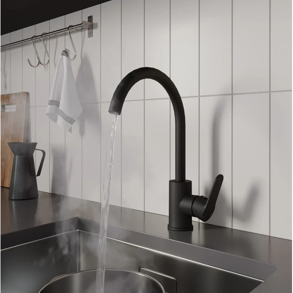 Смеситель для кухни Milardo Poli черный (POLBLJ0M05) Смеситель для кухни Milardo Poli черный (POLBLJ0M05)