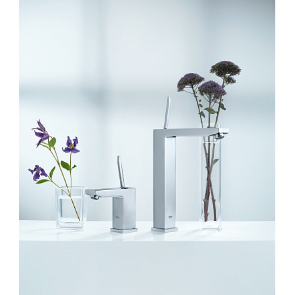 Смеситель для раковины Grohe Eurocube Joy (23661000) Смеситель для раковины Grohe Eurocube Joy (23661000)