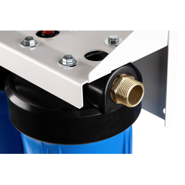 Комплект фильтров Гейзер 3 И 20"BB (без картриджей) (32068) Комплект фильтров Гейзер 3 И 20"BB (без картриджей) (32068)